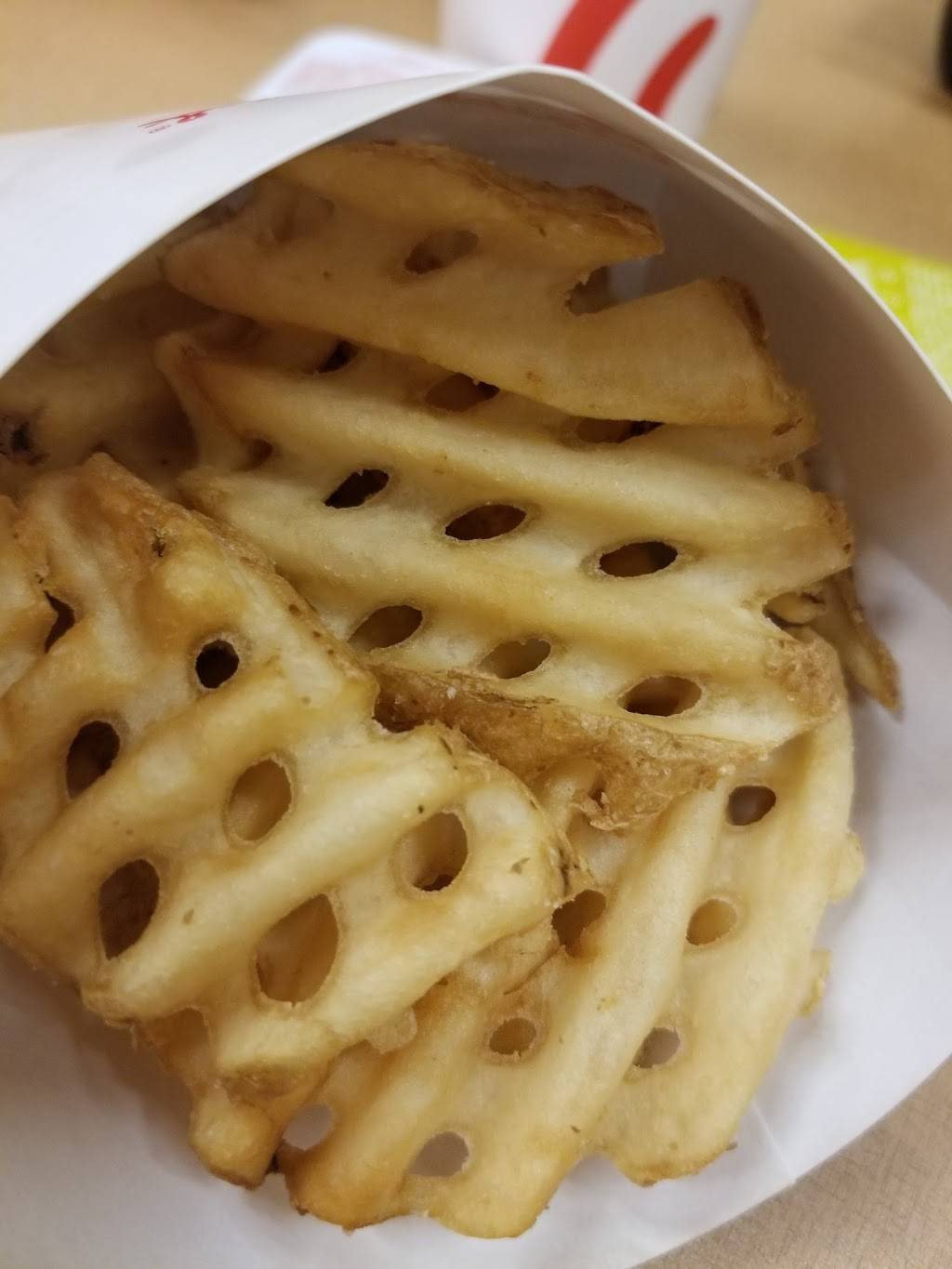 Chick-fil-A | restaurant | 5351 S 76th St, Greendale, WI 53129, USA | 4144230853 OR +1 414-423-0853