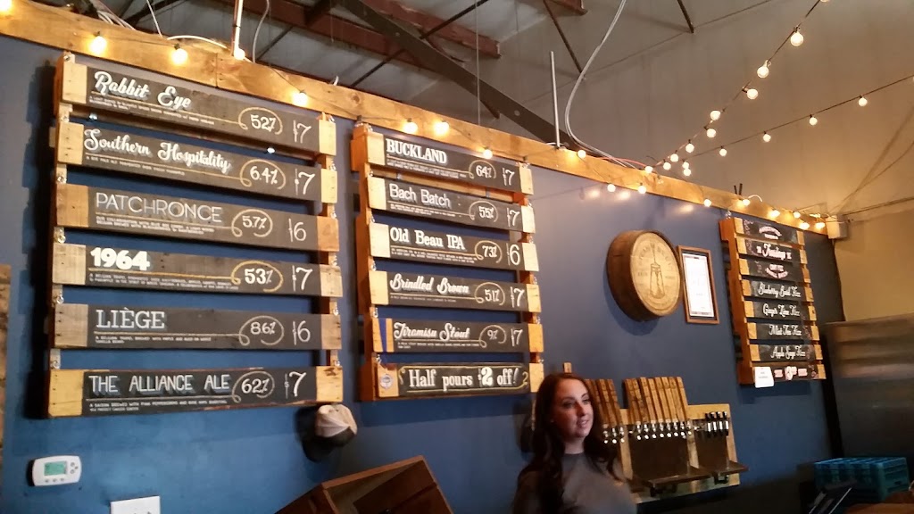 Steam Bell Beer Works | restaurant | 1717 Oak Lake Blvd, Midlothian, VA 23112, USA | 8047281876 OR +1 804-728-1876