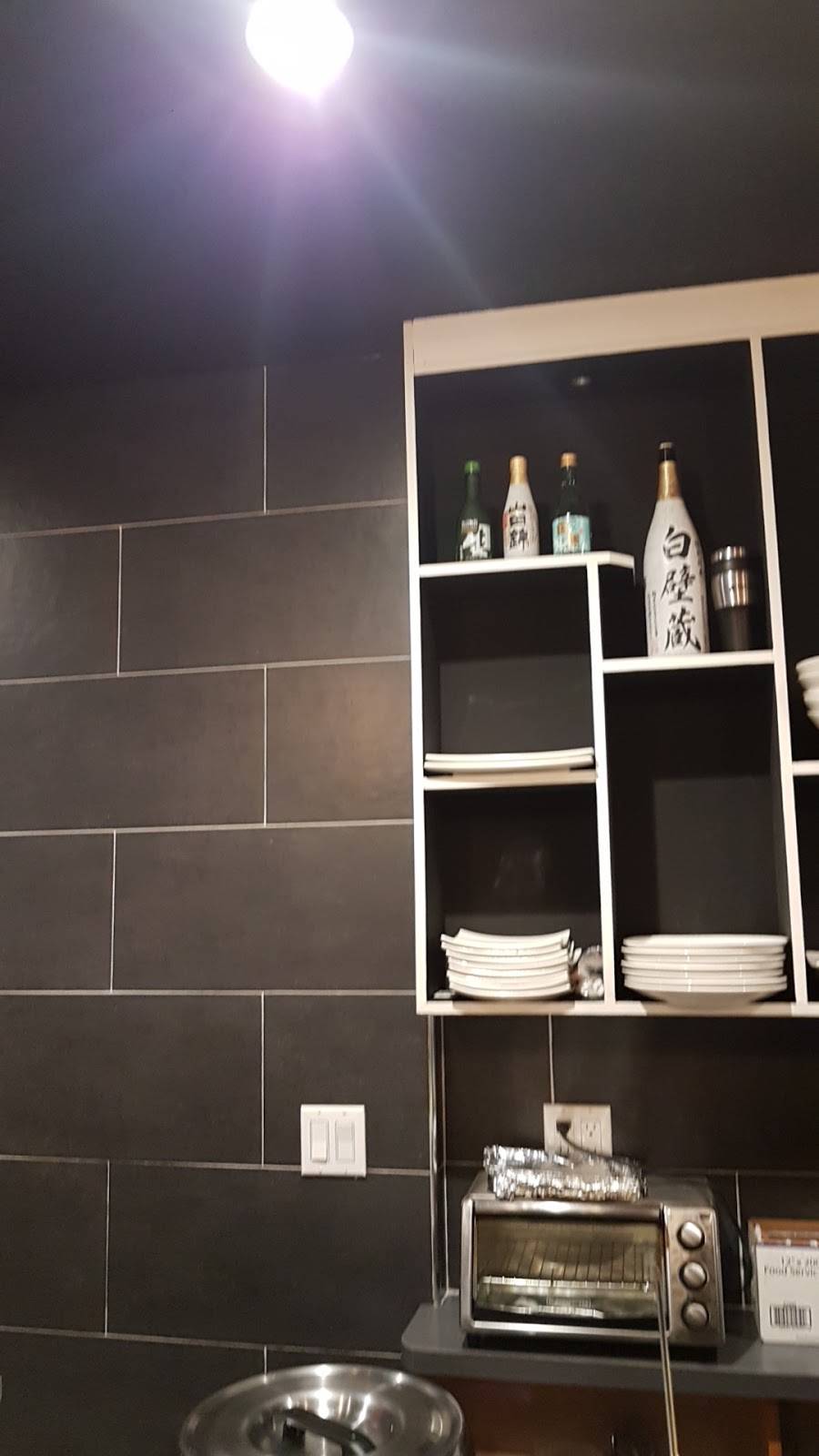 Sushi Me | restaurant | 14-18 150th St, Flushing, NY 11357, USA | 7183579999 OR +1 718-357-9999