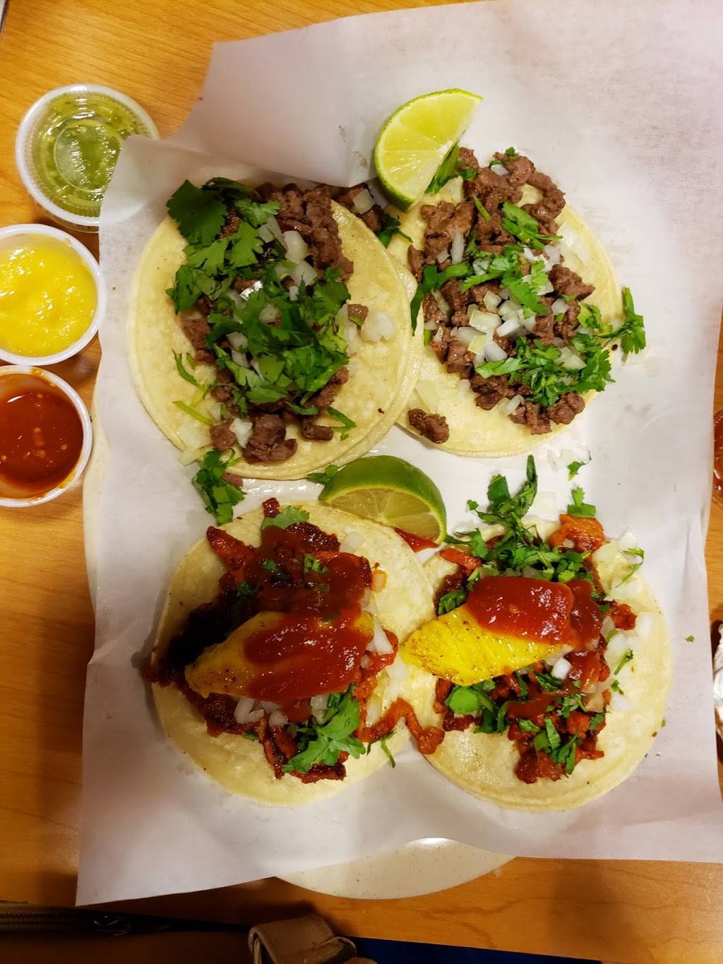 Chicos Burger | restaurant | 1070 Emerald Bay Rd, South Lake Tahoe, CA 96150, USA | 5306000480 OR +1 530-600-0480