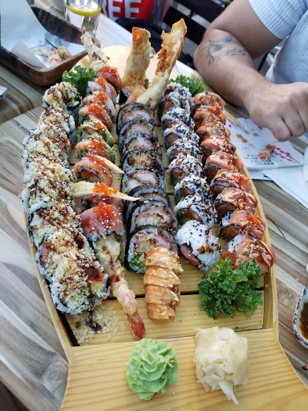 Mi-Ne Sushi | restaurant | 325 Bremner Blvd, Toronto, ON M5V 3V3, Canada | 4166231975 OR +1 416-623-1975