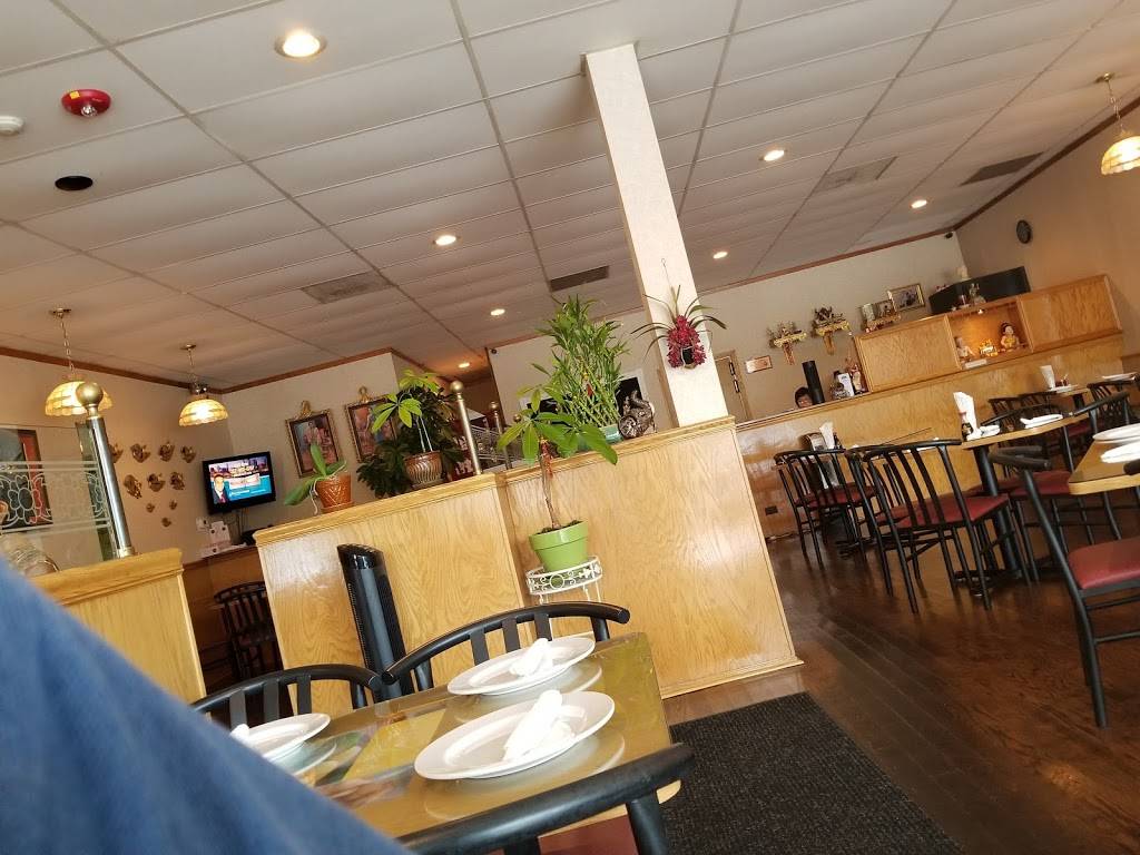 Thai Little Home | restaurant | 638 E Golf Rd, Arlington Heights, IL 60005, USA | 8478066221 OR +1 847-806-6221