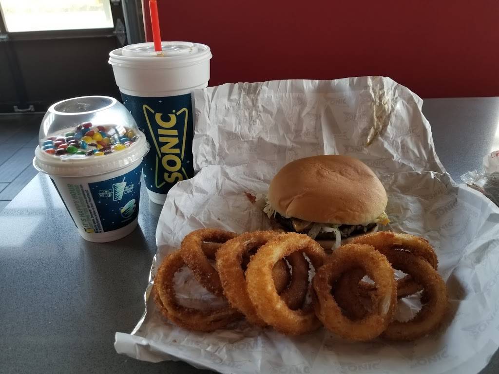 Sonic Drive-In | restaurant | 17811 Beach Blvd Ste. 101, Huntington Beach, CA 92647, USA | 7143752815 OR +1 714-375-2815