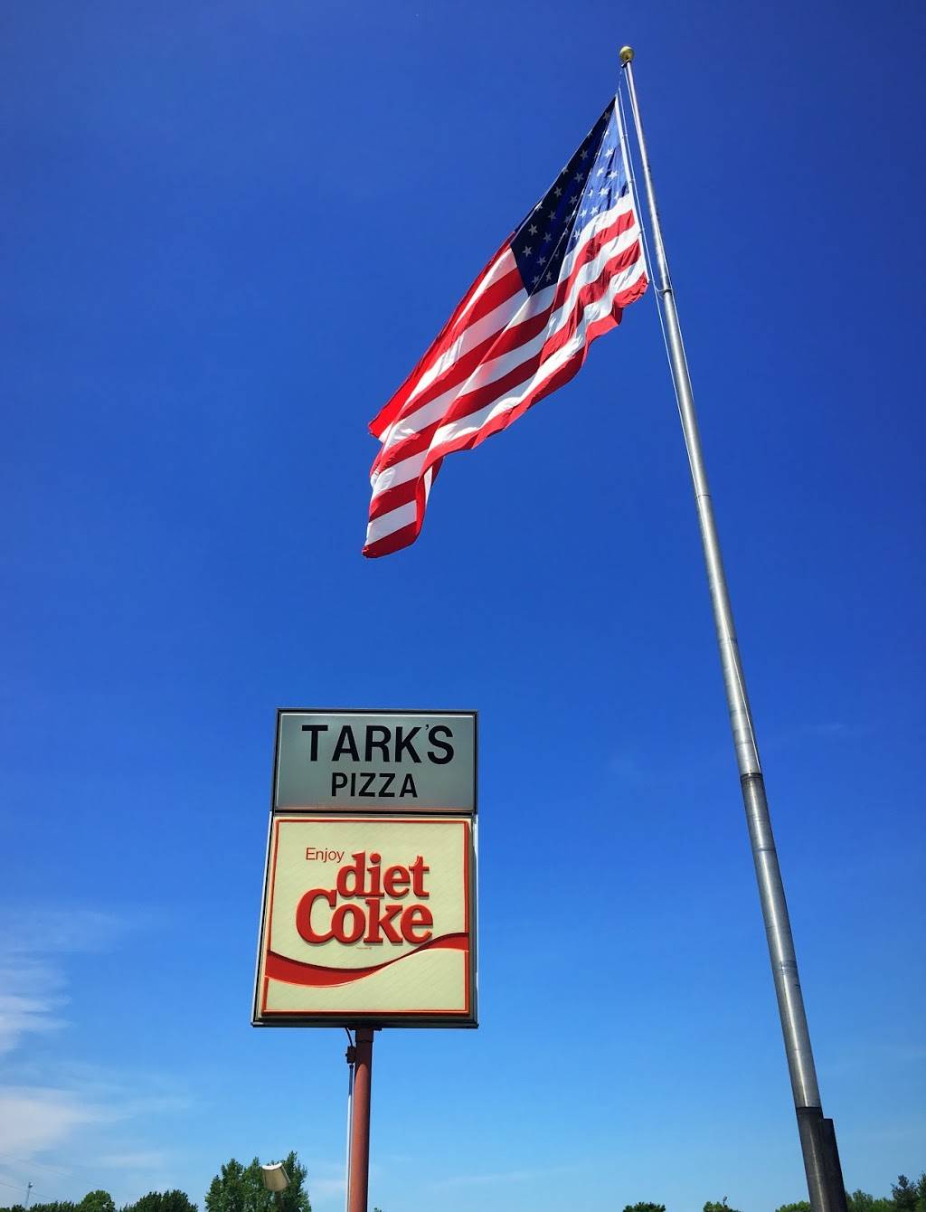 Tarks Pizza | restaurant | 429 S California St, Galveston, IN 46932, USA | 5746997115 OR +1 574-699-7115