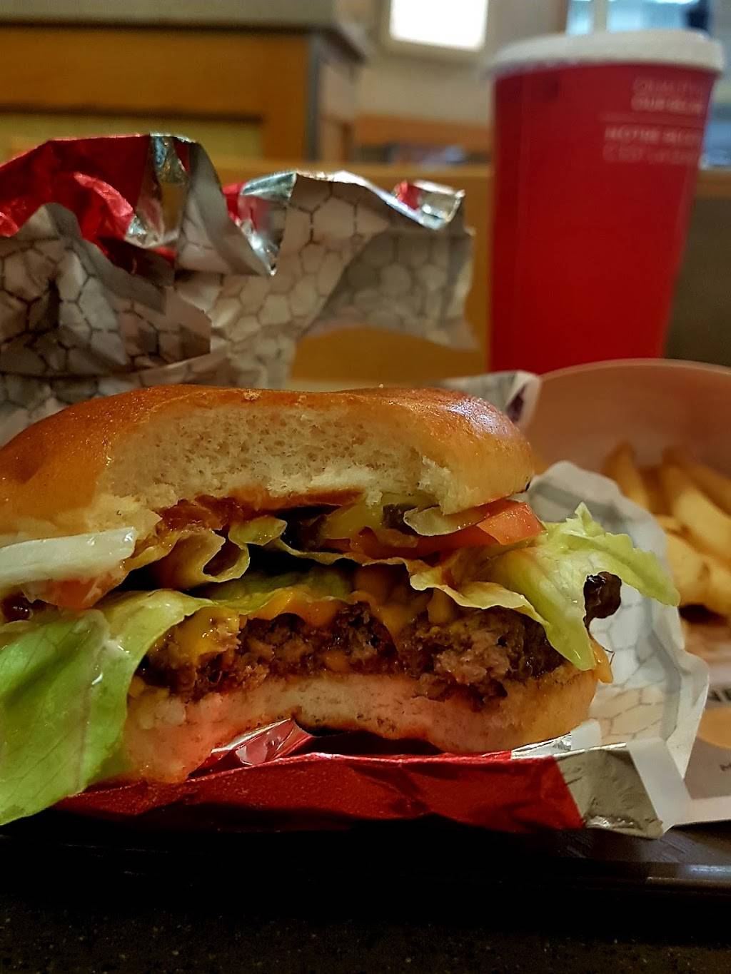 Wendys | restaurant | 122 St. Martin Blvd, Laval, QC H7M 3Y8, Canada | 4506694384 OR +1 450-669-4384