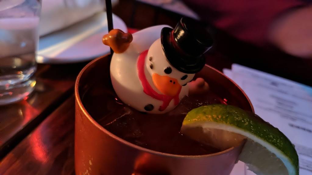 Lark | restaurant | 3441 N Halsted St, Chicago, IL 60657, USA | 7737998968 OR +1 773-799-8968