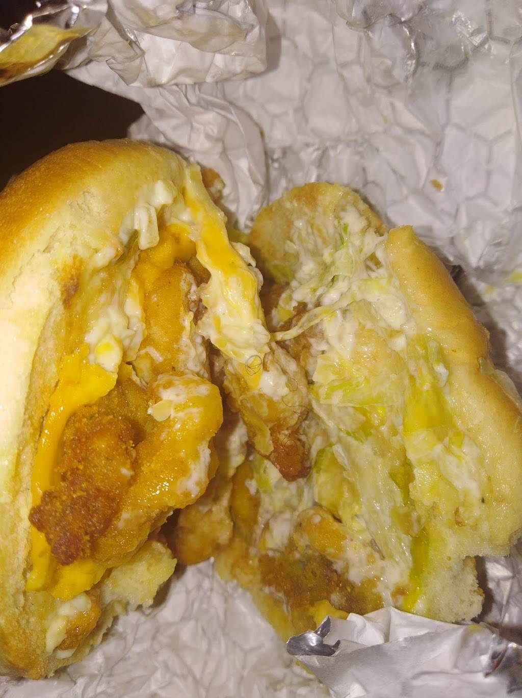 Captain Ds | restaurant | 265 W Broadway St, West Memphis, AR 72301, USA | 8707350525 OR +1 870-735-0525