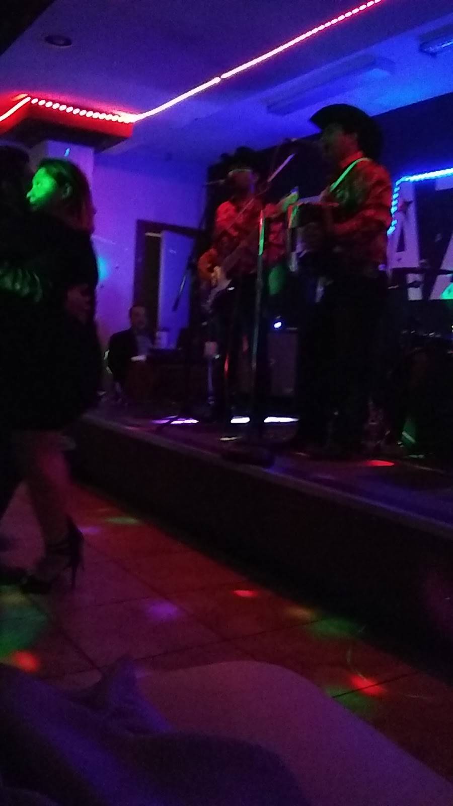 Azteca Grill | restaurant | 31701 Riverside Dr d, Lake Elsinore, CA 92530, USA | 9512458822 OR +1 951-245-8822