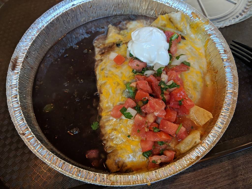 Costa Vida | restaurant | 218 W Lake St, Chicago, IL 60606, USA | 3123743344 OR +1 312-374-3344