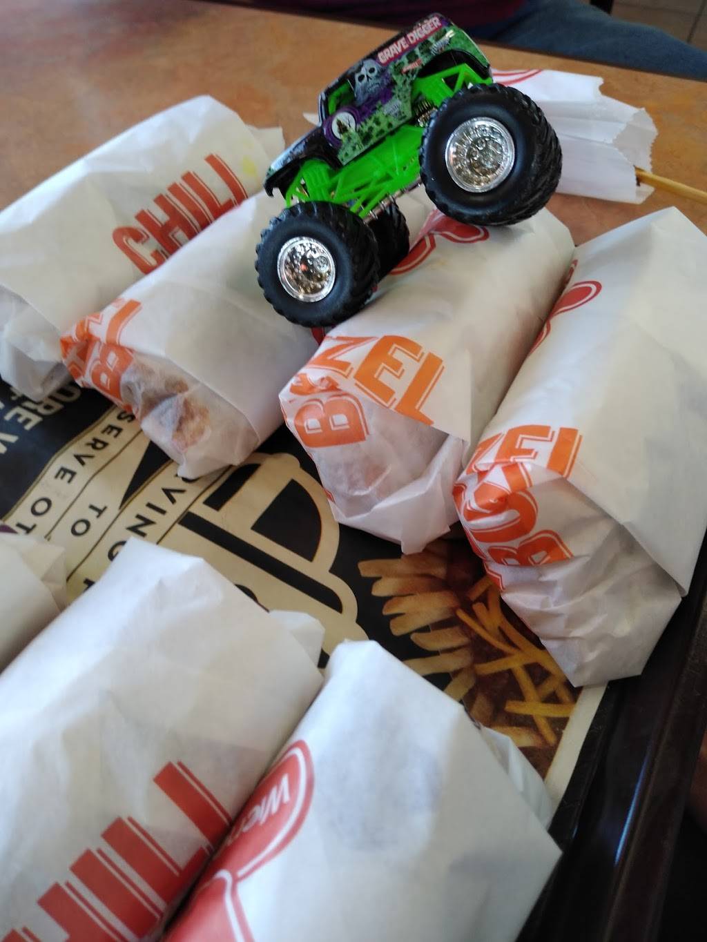 Wienerschnitzel | restaurant | 5966 Warner Ave, Huntington Beach, CA 92649, USA | 7148464353 OR +1 714-846-4353