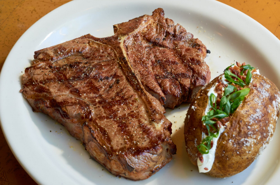 Johnnies Hideaway | restaurant | 12551 FL-535, Orlando, FL 32836, USA | 4078271111 OR +1 407-827-1111