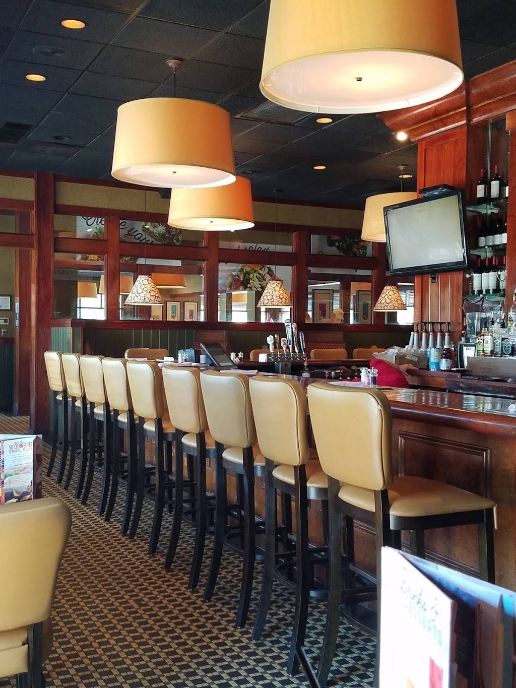 Ruby Tuesday | restaurant | 113 Walker St, Gadsden, AL 35904, USA | 2565389996 OR +1 256-538-9996