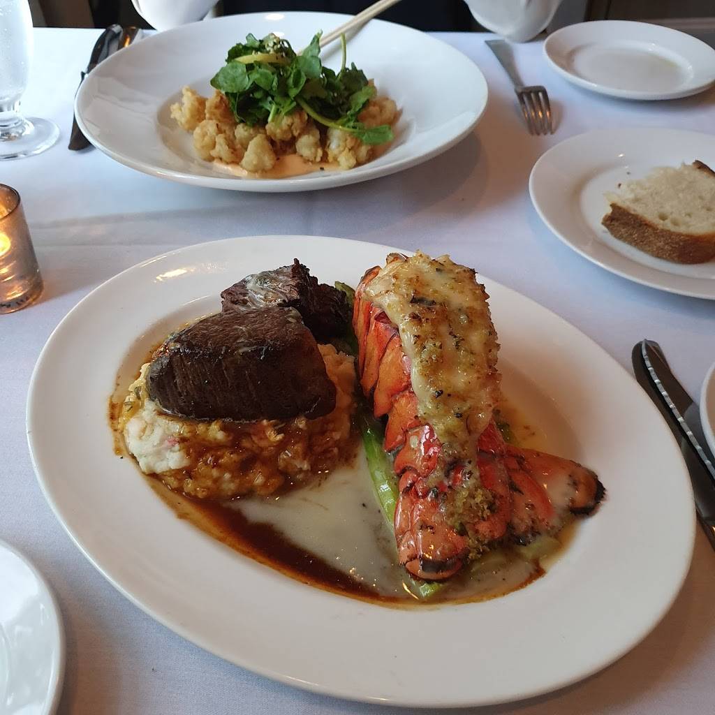 Atria | restaurant | 137 Main St, Edgartown, MA 02539, USA | 5086275850 OR +1 508-627-5850