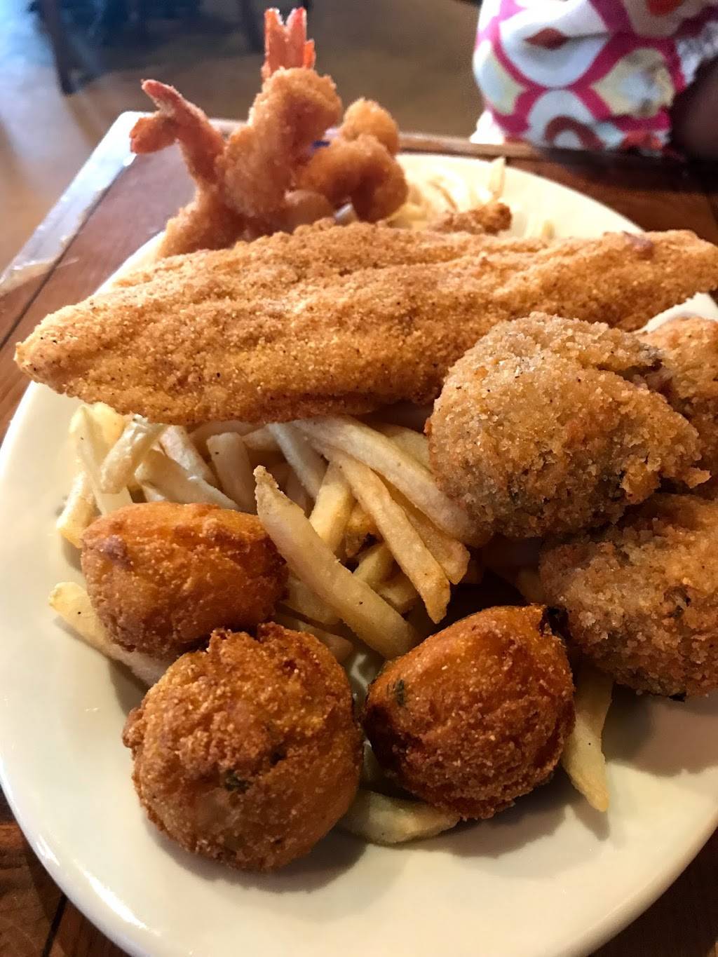 Boudreauxs Cajun Kitchen | restaurant | 5475 W Loop S, Houston, TX 77081, USA | 7138382200 OR +1 713-838-2200