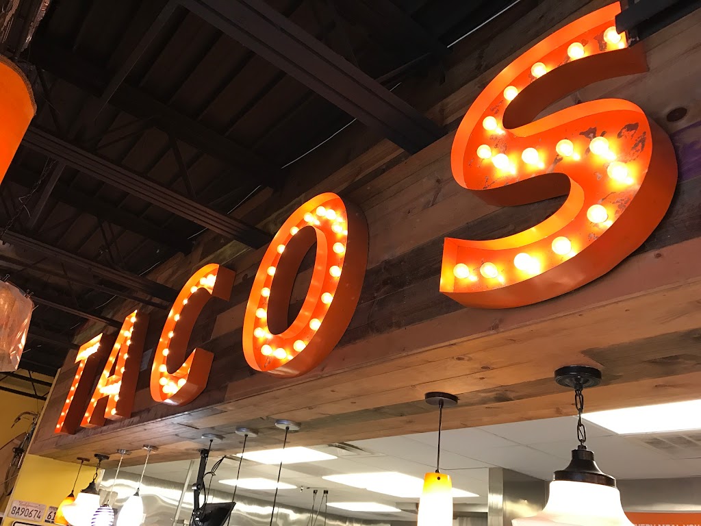 Tacos 4 Life | restaurant | 716 Oak St, Conway, AR 72032, USA | 5013586005 OR +1 501-358-6005