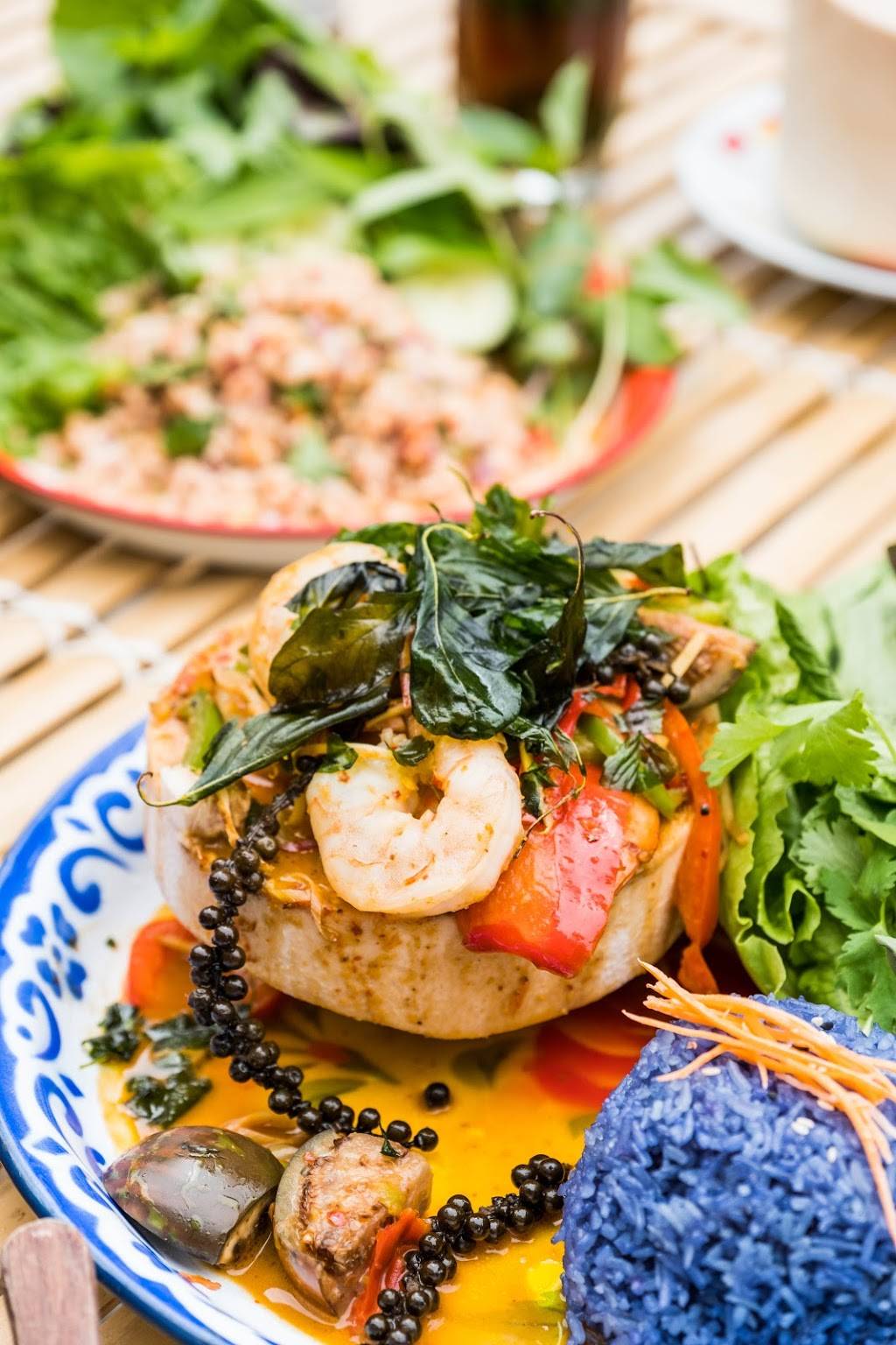 Farmhouse Kitchen Thai Cuisine | restaurant | 336 Water St, Oakland, CA 94607, USA | 5104190541 OR +1 510-419-0541