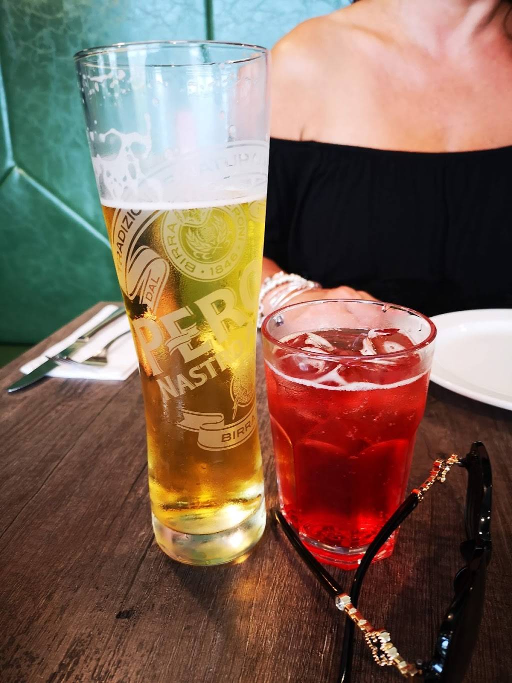 Vivo Pizza + Pasta | restaurant | 75 Billy Bishop Way, North York, ON M3K 0C2, Canada | 4167038486 OR +1 416-703-8486