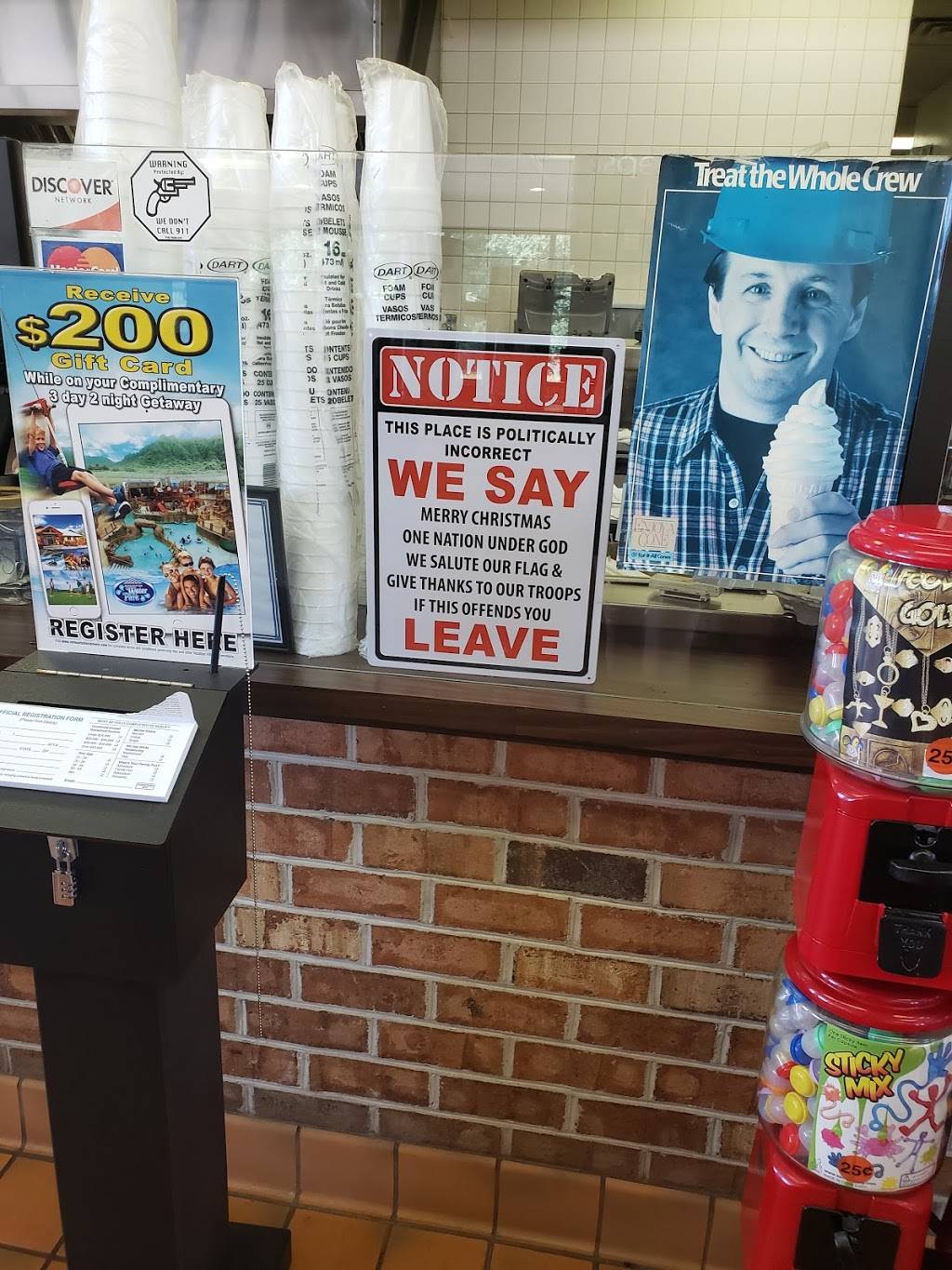 What-a-burger | restaurant | 2350 W Washington St, Petersburg, VA 23803, USA | 8047322046 OR +1 804-732-2046