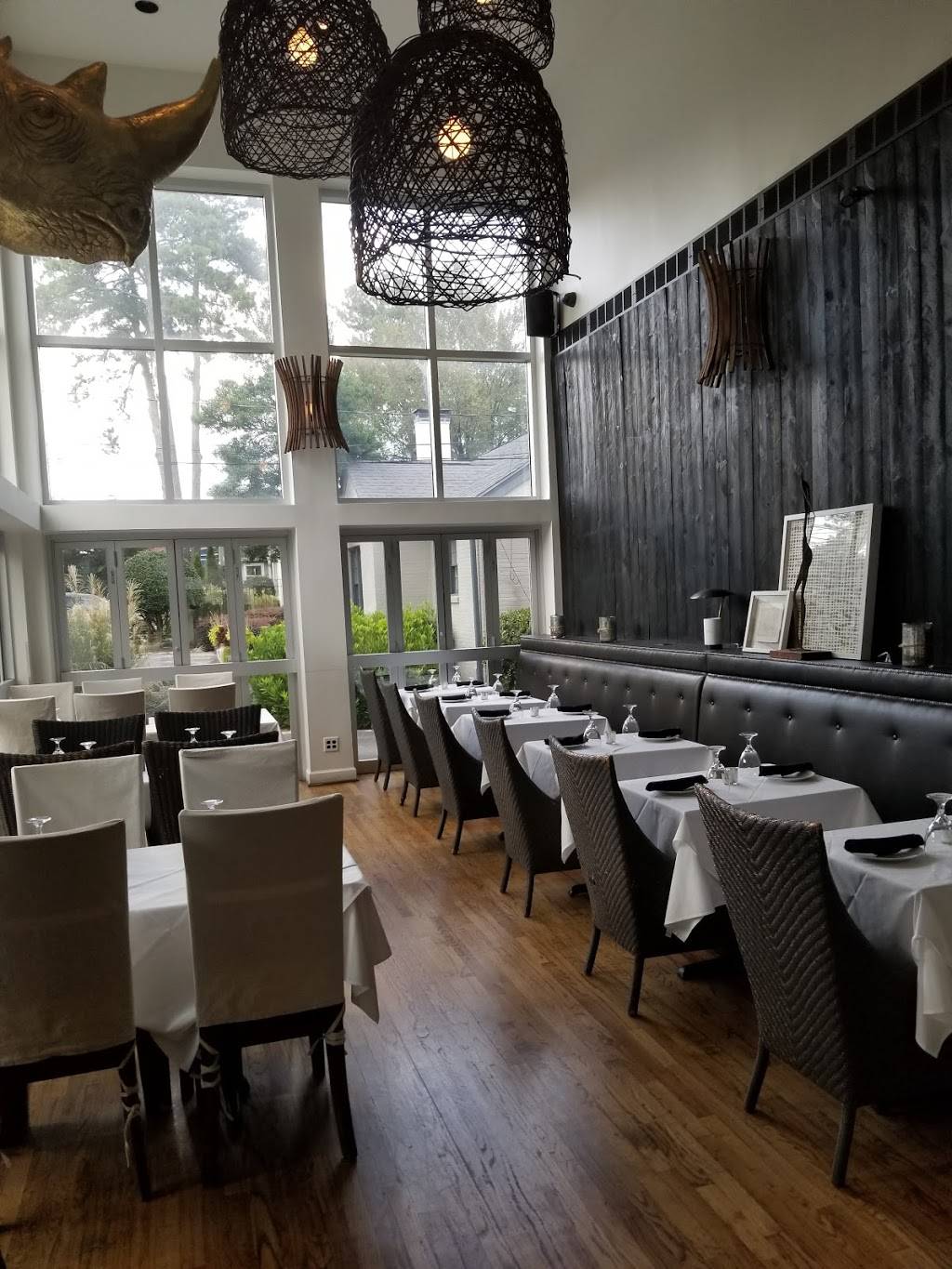 10 Degrees South | restaurant | 4183 Roswell Rd NE, Atlanta, GA 30342, USA | 4047058870 OR +1 404-705-8870