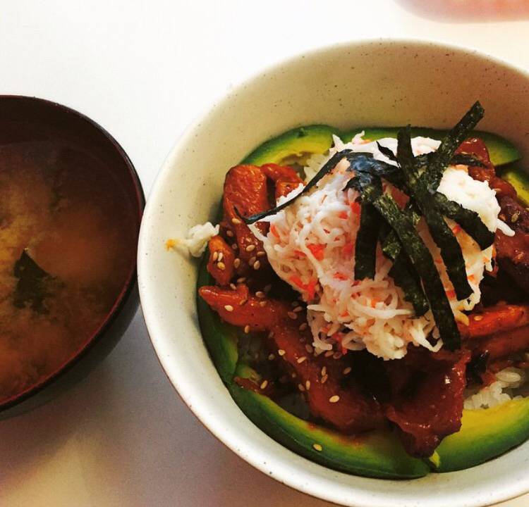 Kees Teriyaki & Sushi | restaurant | 3910 Dyer St B, El Paso, TX 79930, USA | 9155668999 OR +1 915-566-8999