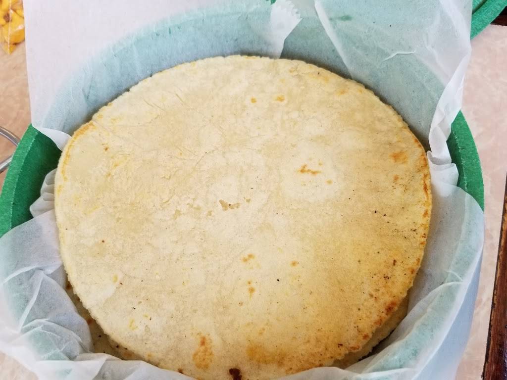 Taqueria Merinos | restaurant | 920 N 2nd Ave, Siler City, NC 27344, USA | 9197424484 OR +1 919-742-4484