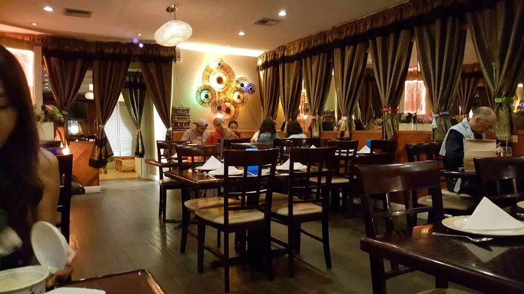 Panya Thai Restaurant | restaurant | 520 NE 167th St, Miami, FL 33162, USA | 3059458566 OR +1 305-945-8566