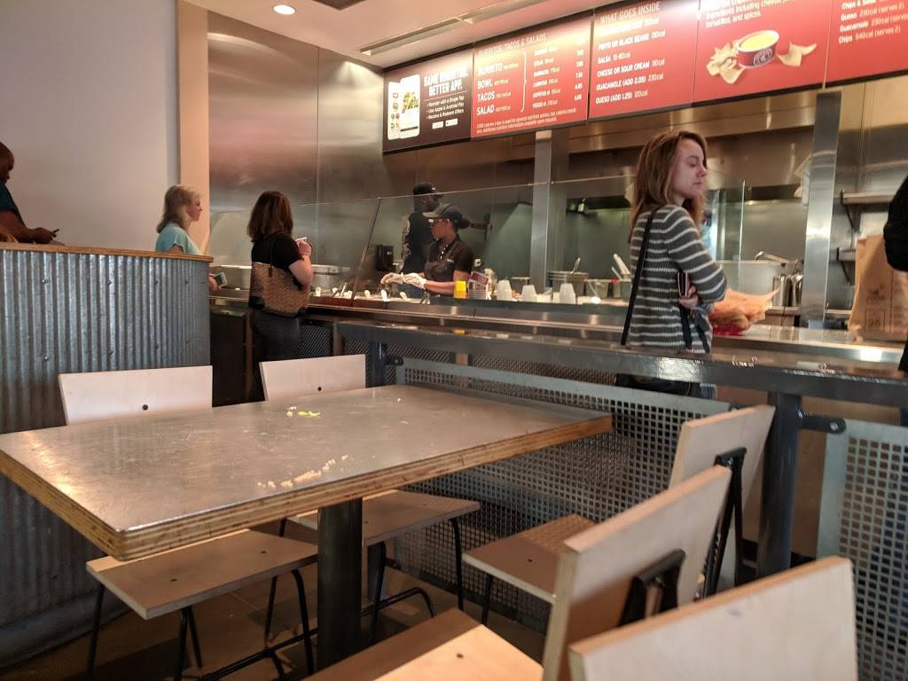 Chipotle Mexican Grill | restaurant | 3305 Central Ave Unit A2-60, Toledo, OH 43606, USA | 4195364294 OR +1 419-536-4294