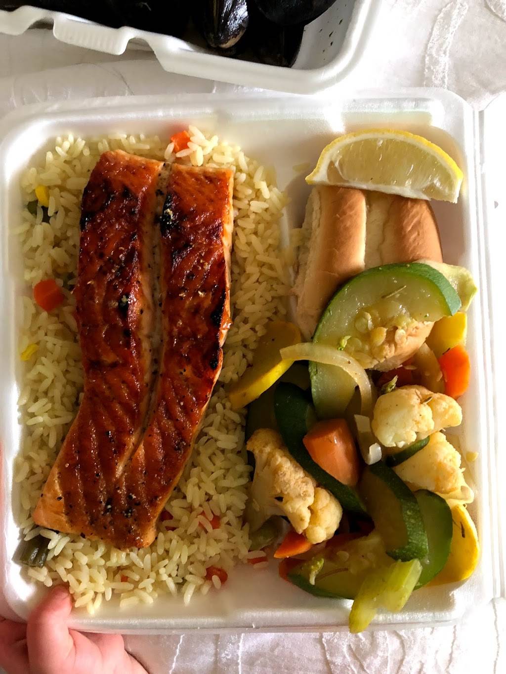 Camerons Seafood | restaurant | 5731 Buckeystown Pike, Frederick, MD 21704, USA | 3016959005 OR +1 301-695-9005