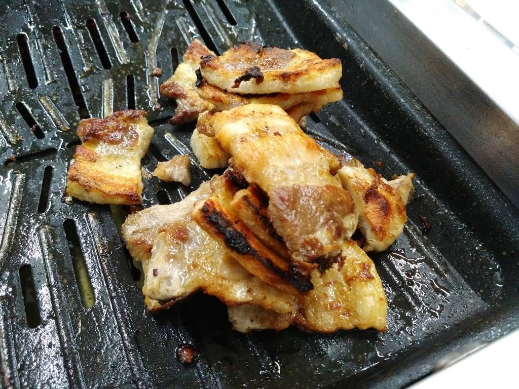 Chas Market & Kitchen | restaurant | 1431 N Pine St, San Antonio, TX 78208, USA | 2102271521 OR +1 210-227-1521