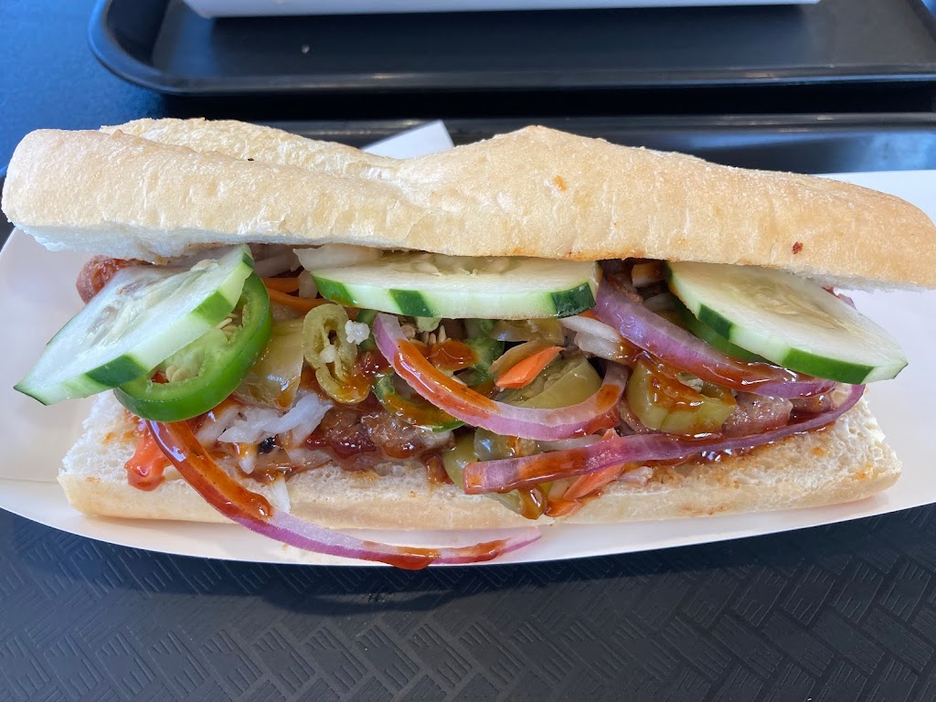 Fyrefly Grill | restaurant | 407 W University Ave, Urbana, IL 61801, USA | 2176072351 OR +1 217-607-2351