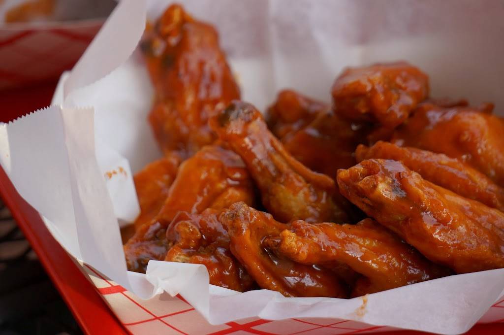 Wing Ranch | restaurant | 2146 Johnson Ferry Rd NE, Brookhaven, GA 30319, USA | 7704554233 OR +1 770-455-4233