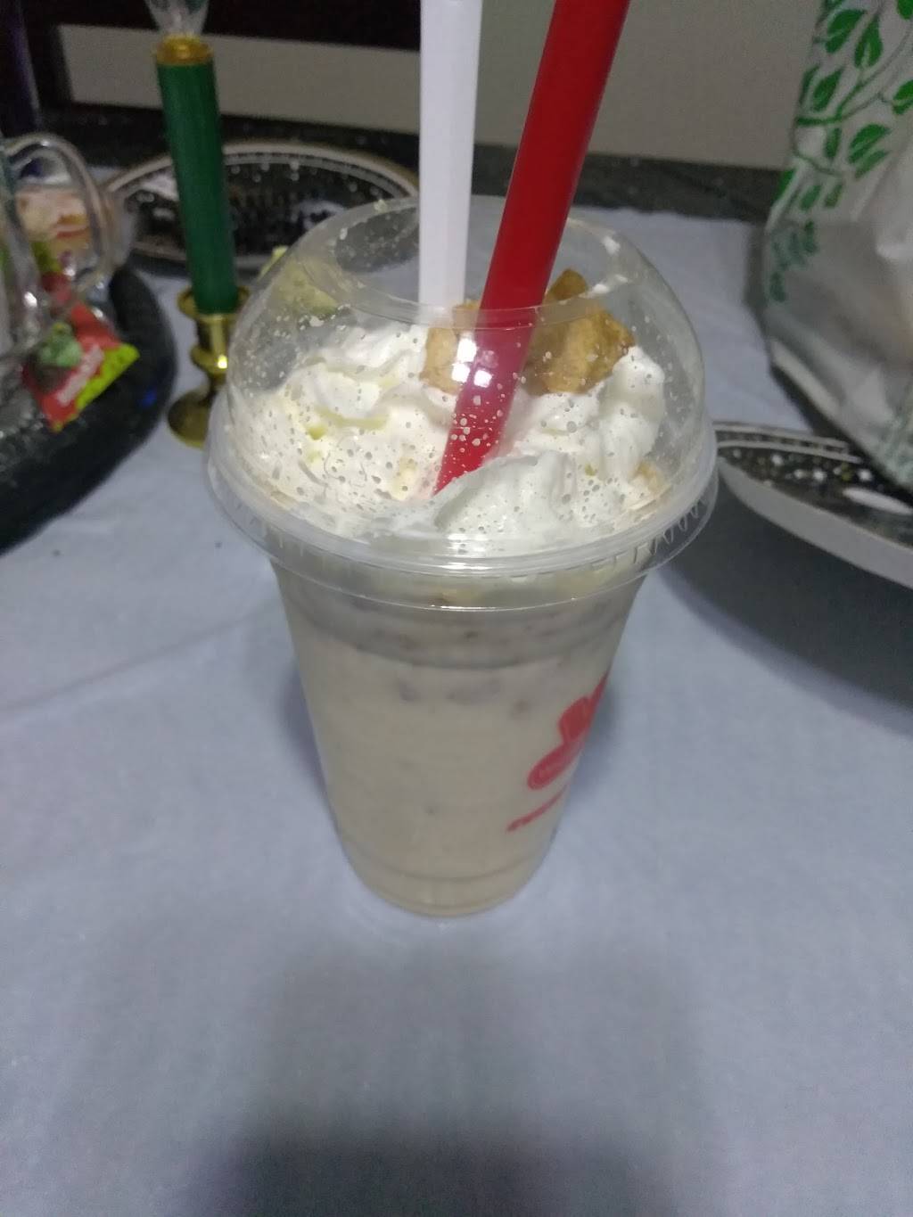 Wienerschnitzel | restaurant | 2565 Highland Ave, Highland, CA 92346, USA | 9098628801 OR +1 909-862-8801