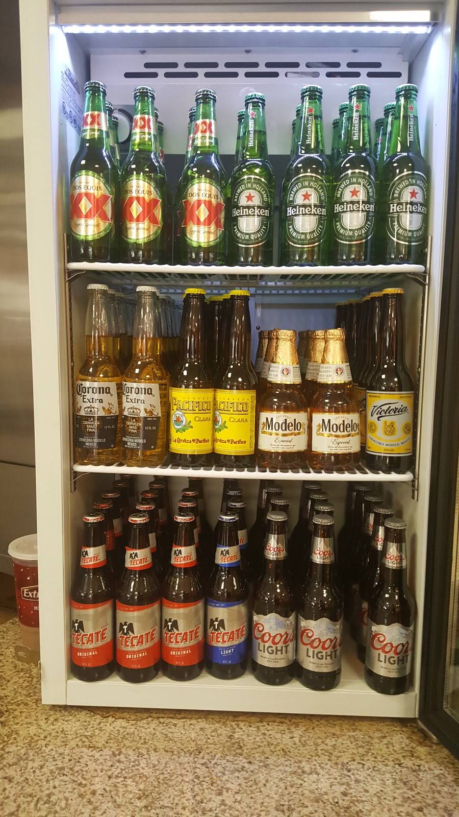 Albertos Mexican Food | restaurant | 780 Ramona Expy, Perris, CA 92571, USA | 9516577951 OR +1 951-657-7951