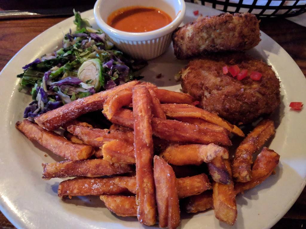 The Loft | restaurant | 1032 Broadway, Columbus, GA 31901, USA | 7065968141 OR +1 706-596-8141