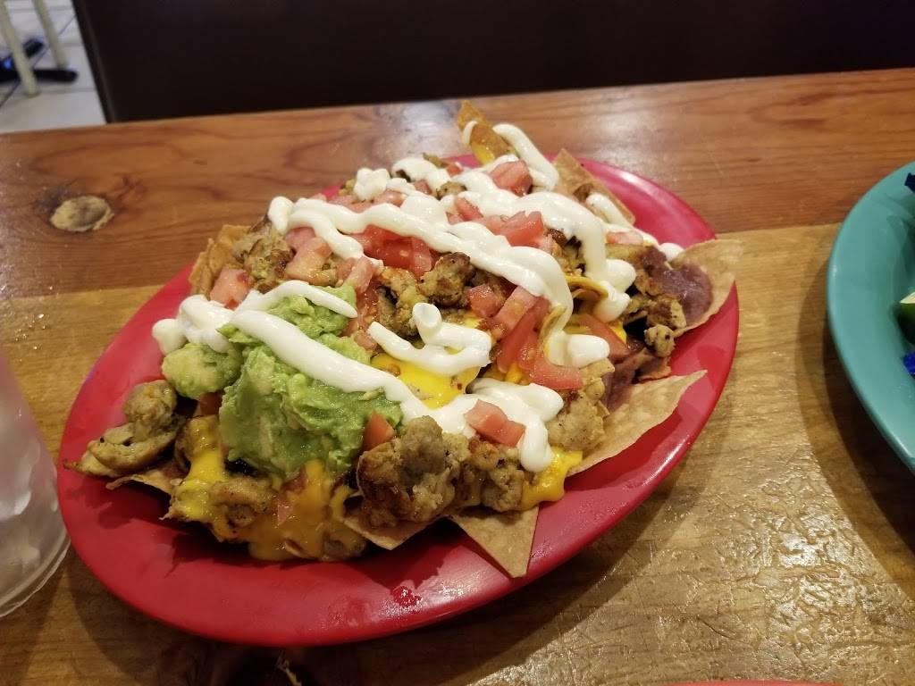 Las Cazuelas Restaurant & Pupuseria | restaurant | 5707 N Figueroa St, Los Angeles, CA 90042, USA | 3232554719 OR +1 323-255-4719