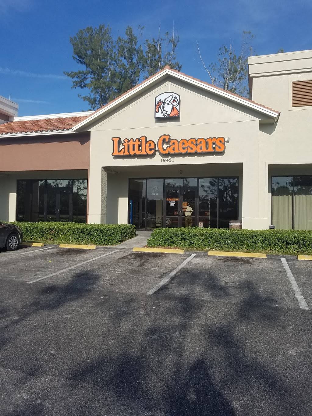 Little Caesars Pizza | meal takeaway | 19451 S Tamiami Trail, Fort Myers, FL 33908, USA | 2395909800 OR +1 239-590-9800