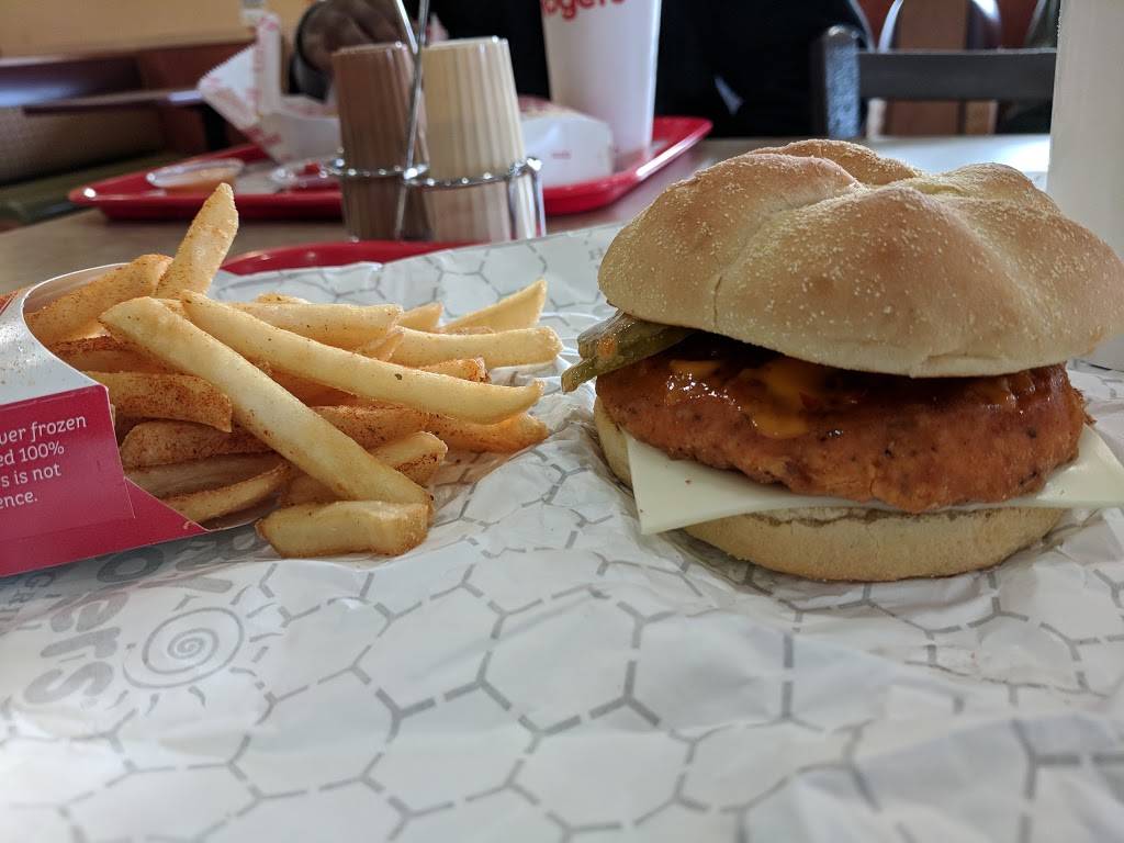 Roy Rogers | restaurant | 1506 Belle View Blvd, Alexandria, VA 22307, USA | 7036601264 OR +1 703-660-1264