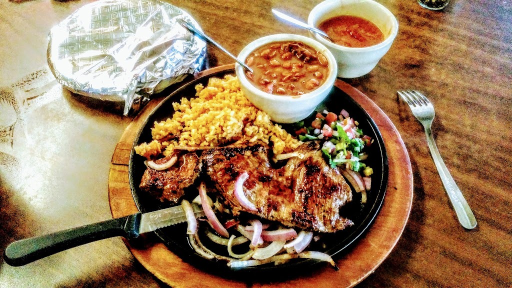 La Mexicana | restaurant | 308A Highway 277 North, Sonora, TX 76950, USA | 3253873401 OR +1 325-387-3401