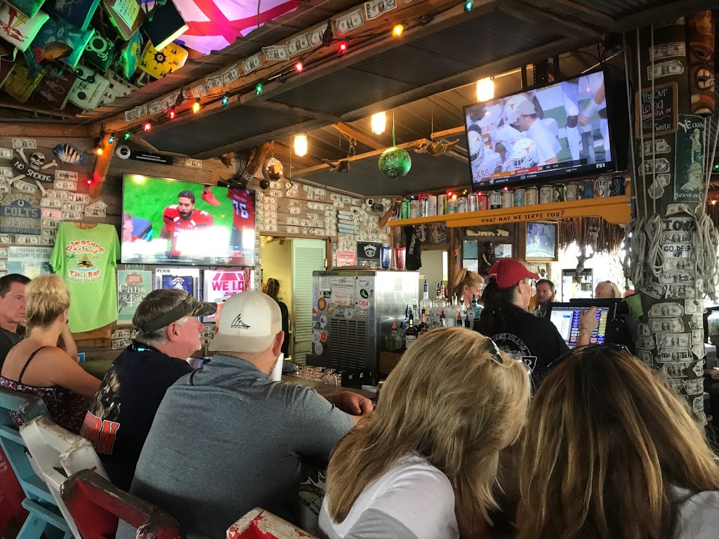 Pleasure Island Tiki Bar at Sportsman Marina | restaurant | 27844 Canal Rd, Orange Beach, AL 36561, USA | 2519818454 OR +1 251-981-8454