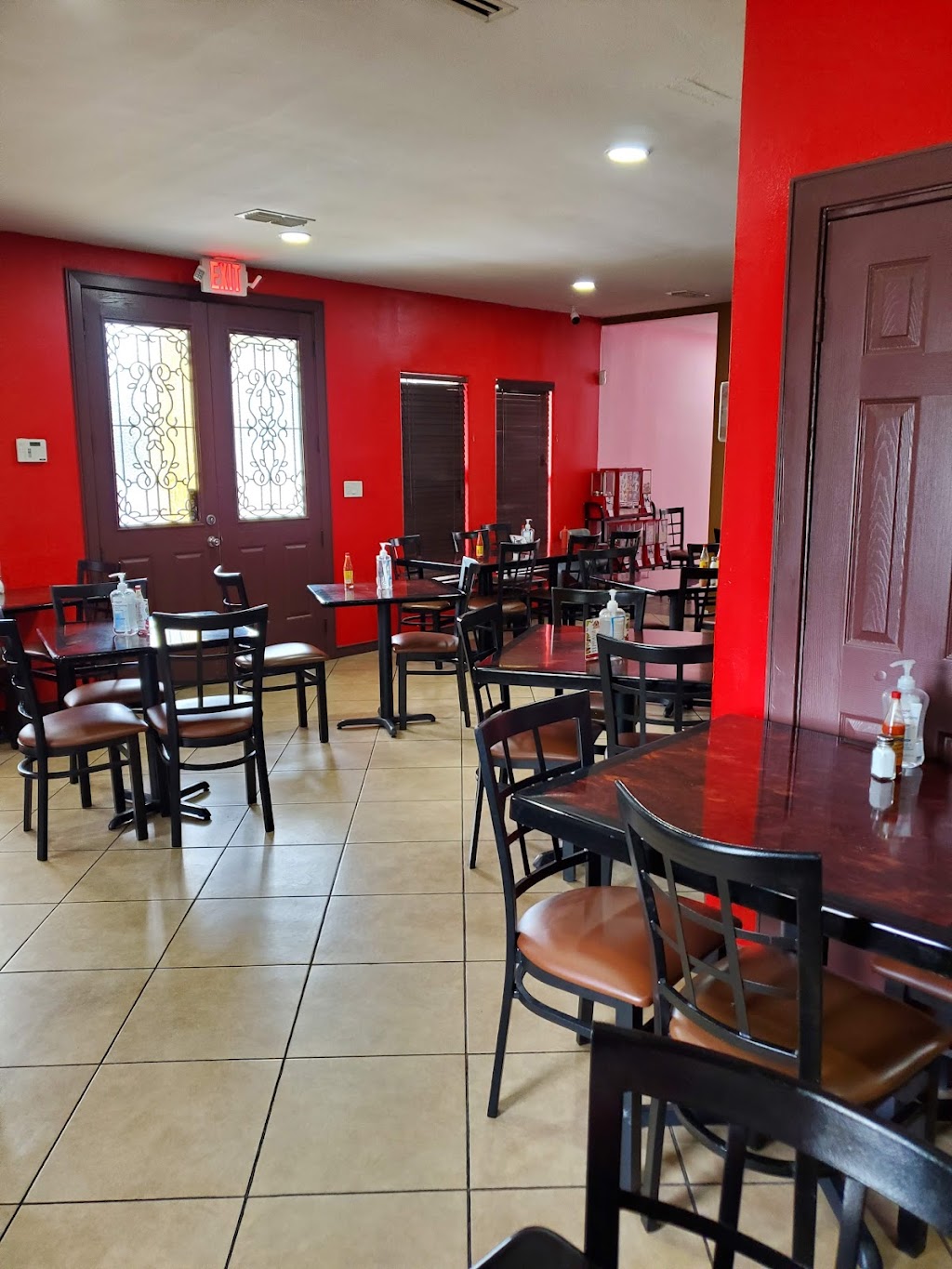 La Güera Hamburgers | restaurant | 1904 E 13th St, Brownsville, TX 78521, USA | 9565426636 OR +1 956-542-6636