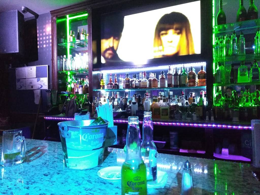 Imperio Latino Lounge and Restaurant | restaurant | 654 New Point Rd, Elizabeth, NJ 07206, USA | 9084695580 OR +1 908-469-5580