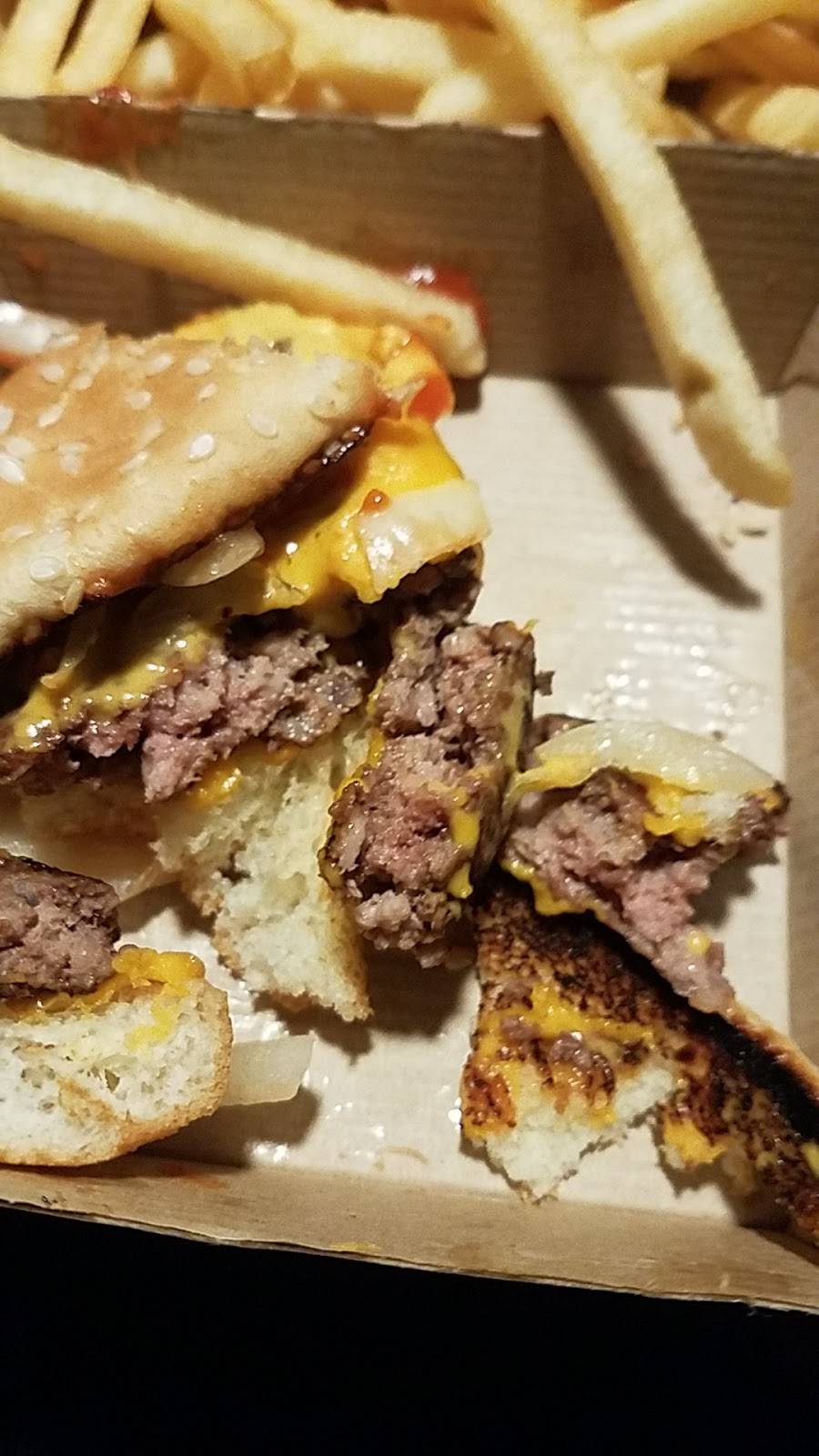 McDonalds | cafe | 10995 W Jefferson Ave, River Rouge, MI 48229, USA | 3137917170 OR +1 313-791-7170