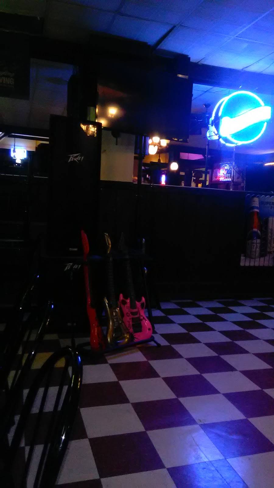 The Den | restaurant | PA-61, Sunbury, PA 17801, USA | 5709882882 OR +1 570-988-2882