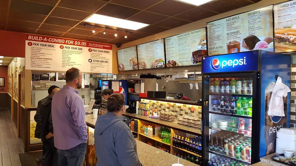 Tom & Jerrys | meal takeaway | 6359 W Montrose Ave, Chicago, IL 60634, USA | 7732821111 OR +1 773-282-1111