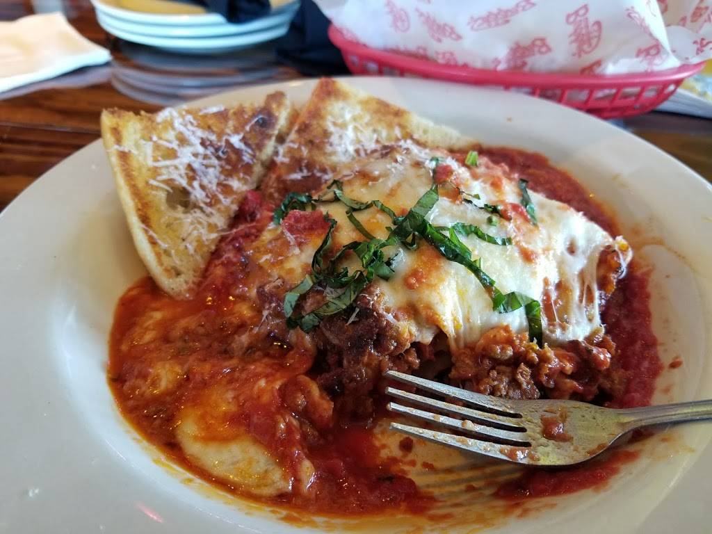 Bubbas 33 | restaurant | 2601 S N Jack Kultgen Expy, Waco, TX 76706, USA | 2547598001 OR +1 254-759-8001