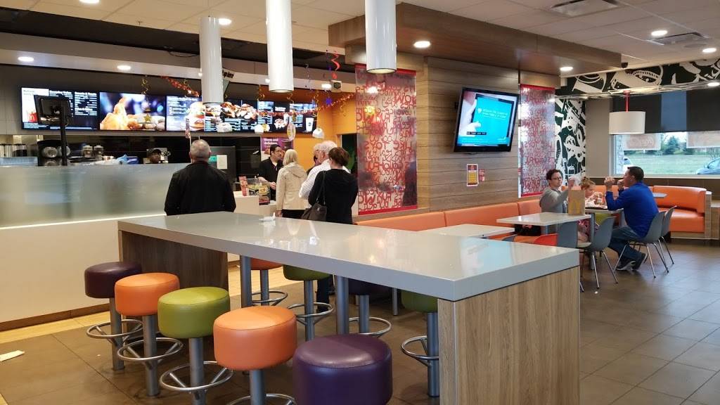 McDonalds | cafe | 9695 Xenia Ave N, Brooklyn Park, MN 55443, USA | 7634250255 OR +1 763-425-0255