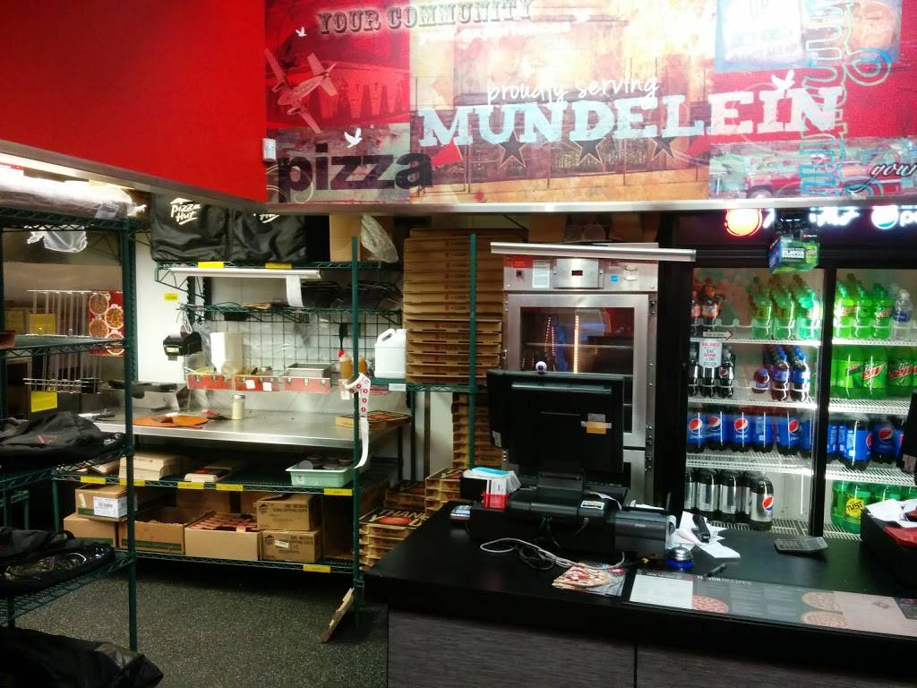 Pizza Hut | restaurant | 707 S Lake St, Mundelein, IL 60060, USA | 8479490230 OR +1 847-949-0230