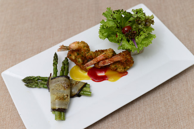 El Rinconcito Internacional | restaurant | 914 E 8th St, National City, CA 91950, USA | 6194346165 OR +1 619-434-6165