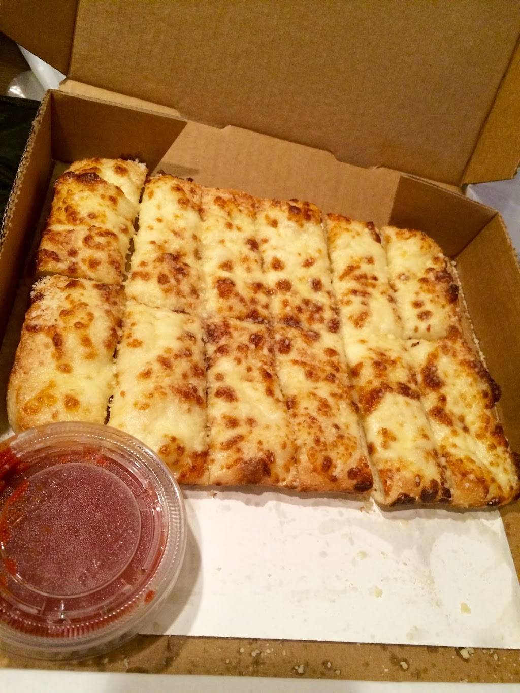 Francos Pizzeria | restaurant | 24662 Van Dyke Ave, Center Line, MI 48015, USA | 5867555540 OR +1 586-755-5540