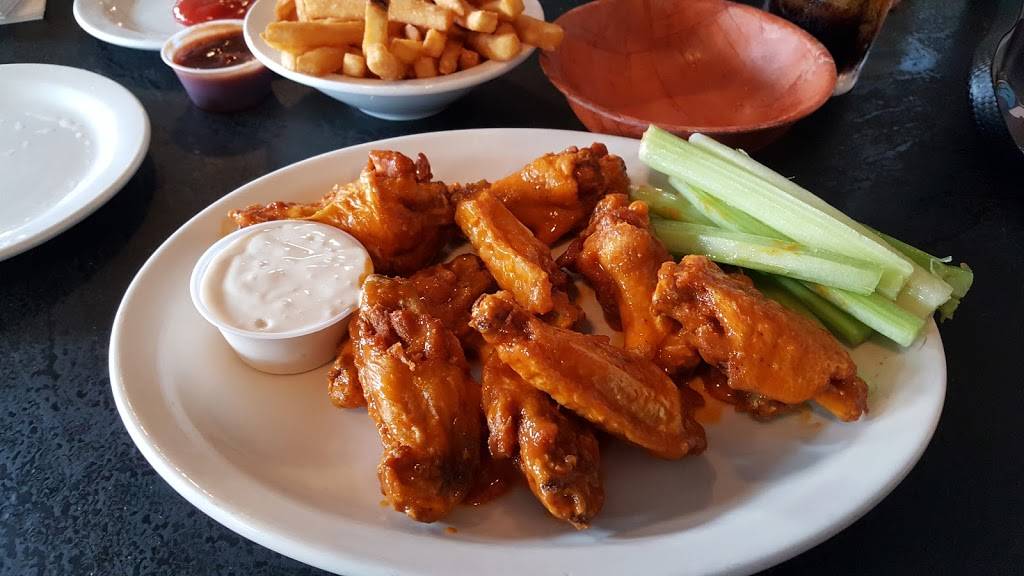 Anchor Bar | restaurant | 1047 Main St, Buffalo, NY 14209, USA | 7168831134 OR +1 716-883-1134